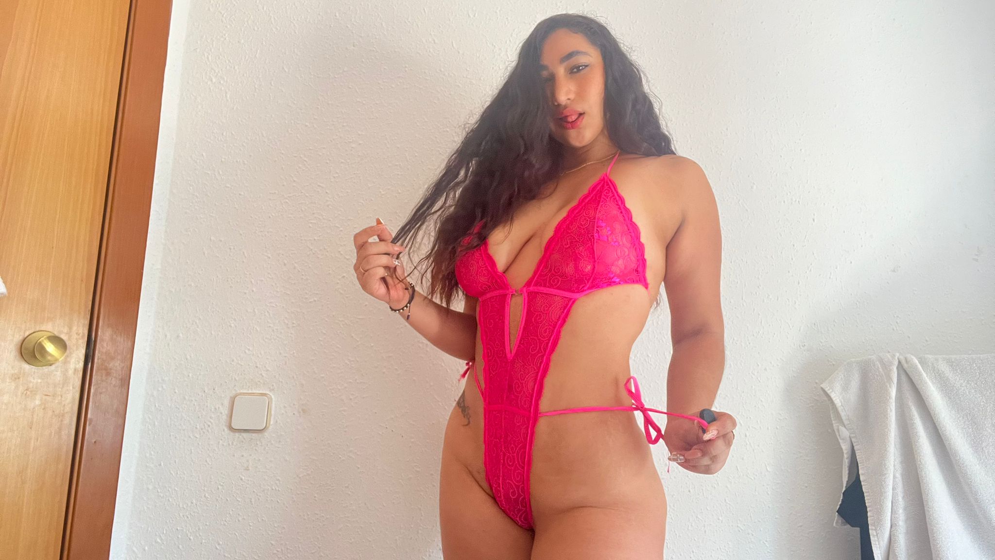 🌹 Evelyn – Colombiana joven y encantadora en Tarragona 🌹