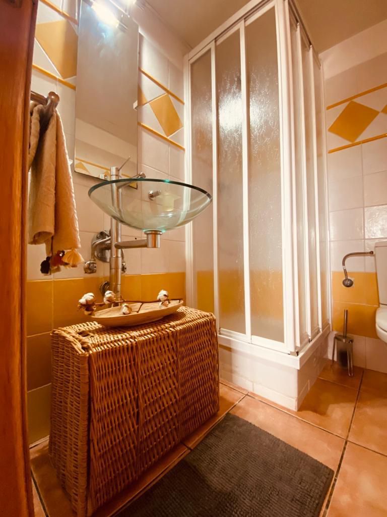 🔥 Habitación en Alquiler – Marina Botafoch, detrás de Pacha, Ibiza 🔥