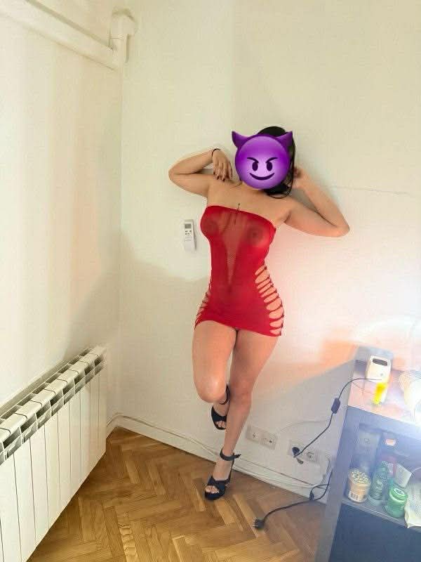 🔥 Rubí, la venezolana de 25 años que está revolucionando Reus🔥 - Foto 2