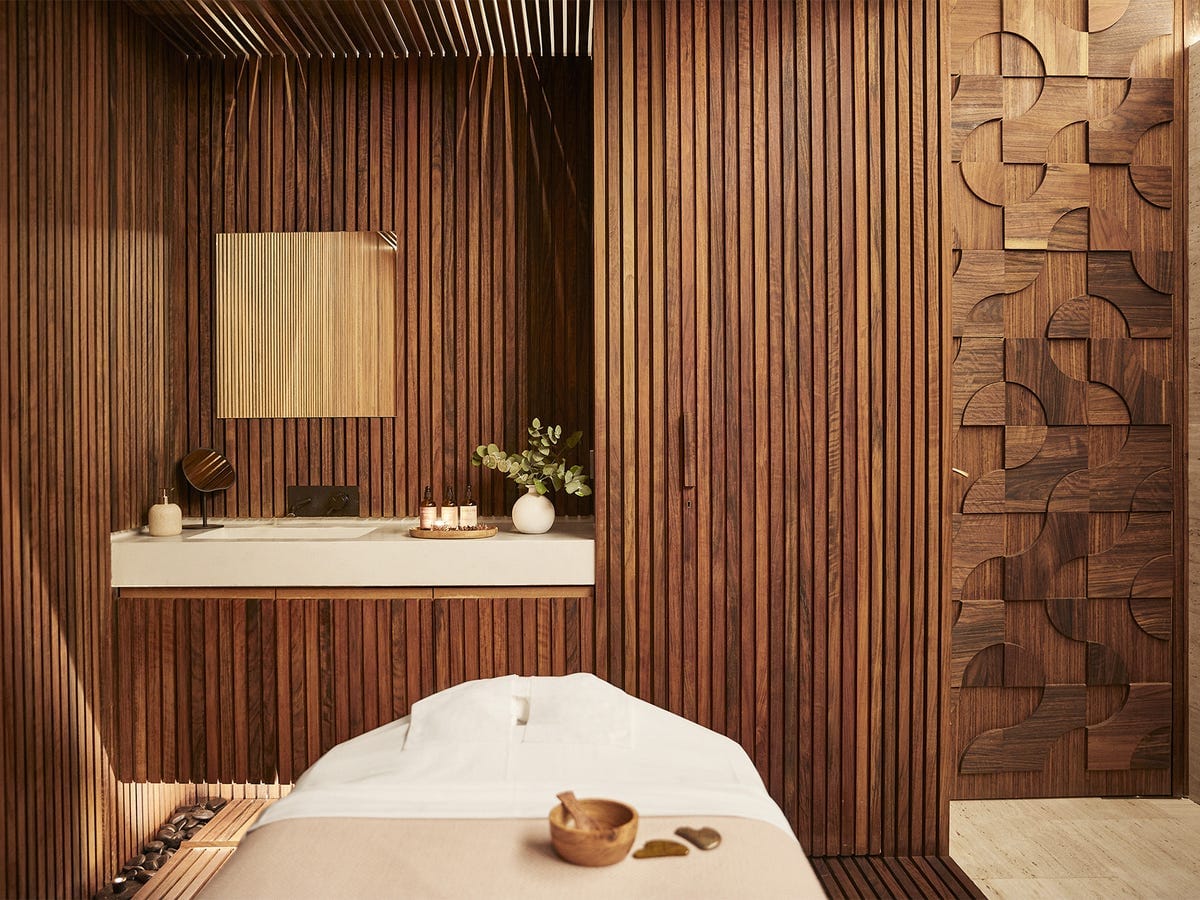 💆‍♀️✨ SALÓN DE MASAJES EN VICÁLVARO – INCORPORAMOS MASAJISTAS ✨💆‍♀️