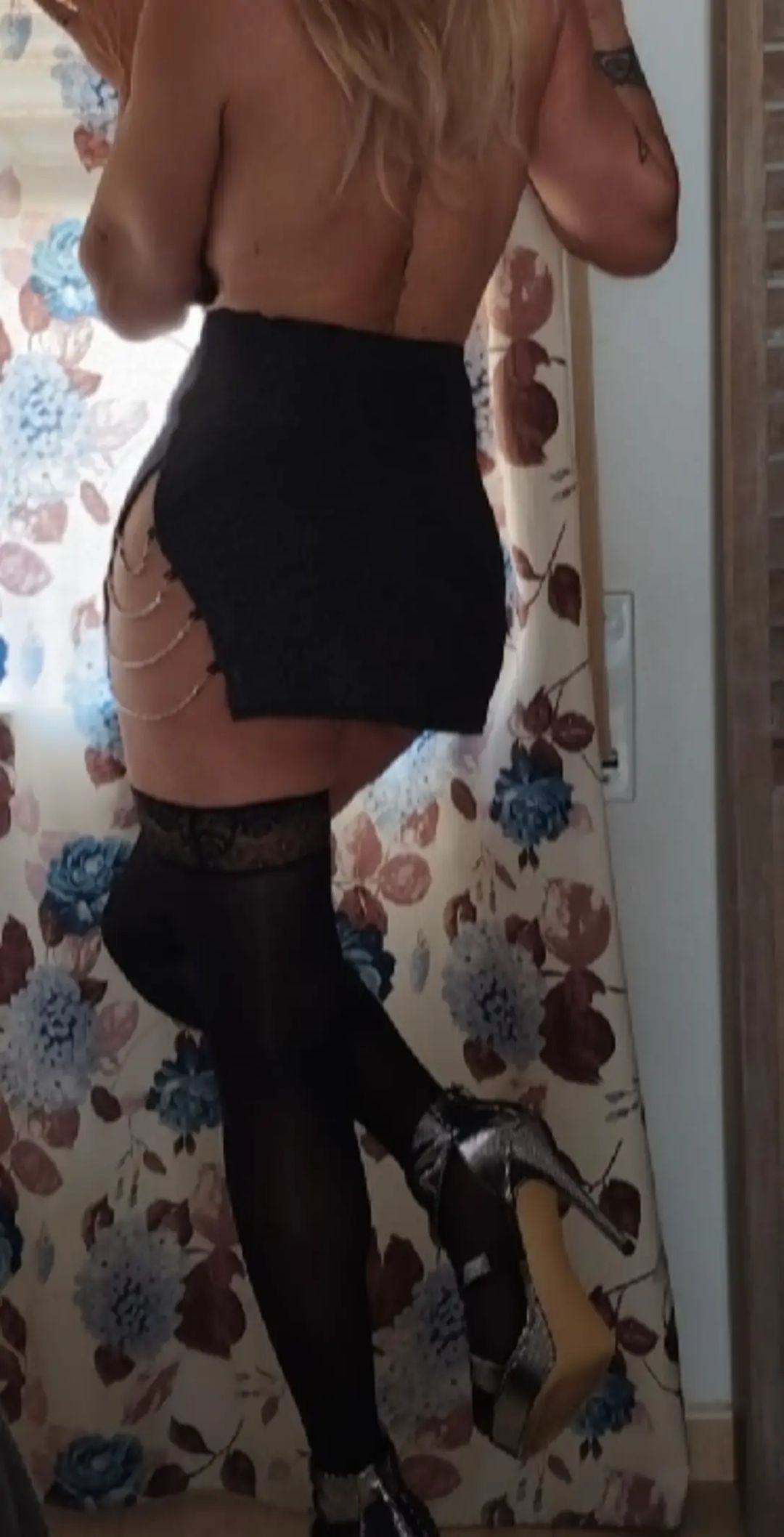 Masajista profesional femboy femenina española